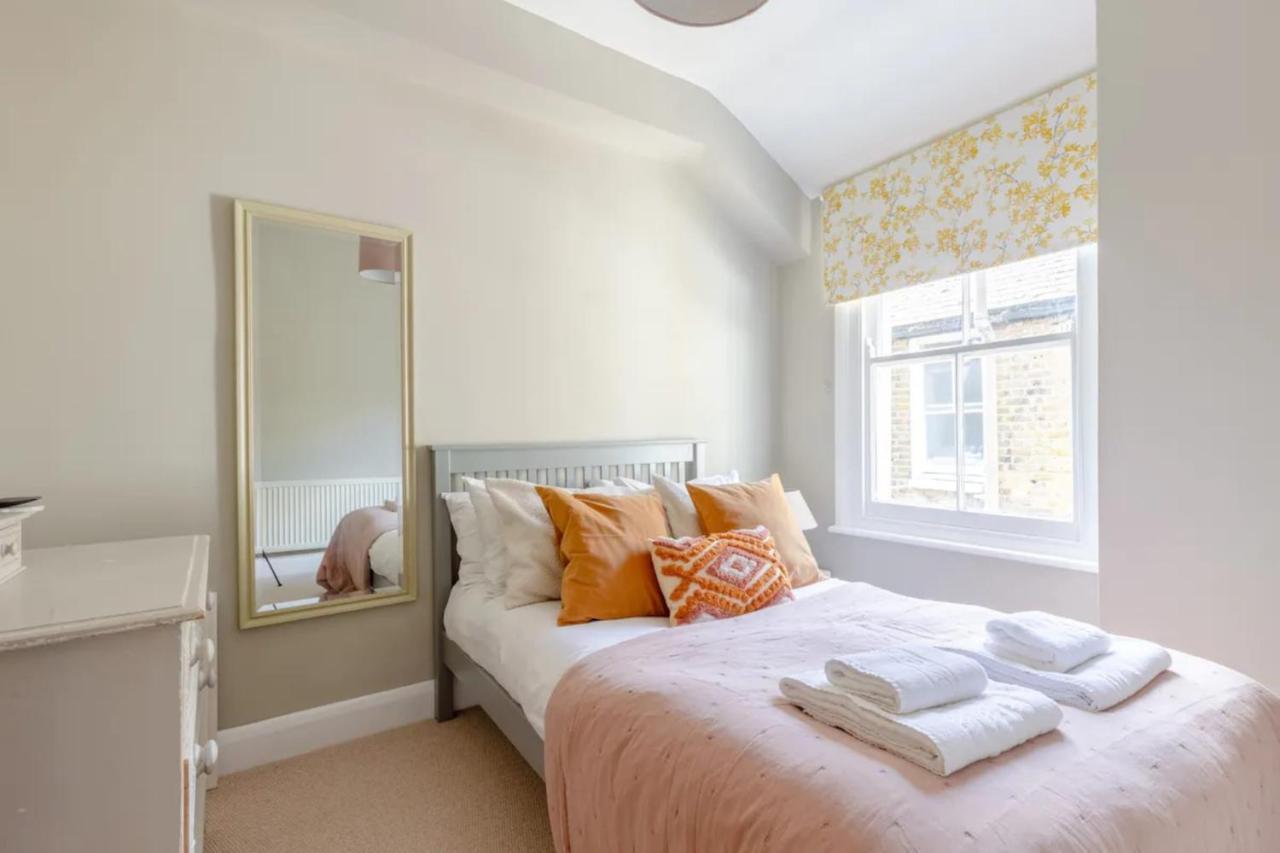 Luxuriously Designed 3 Bedroom Apartment In Clapham Londra Exterior foto