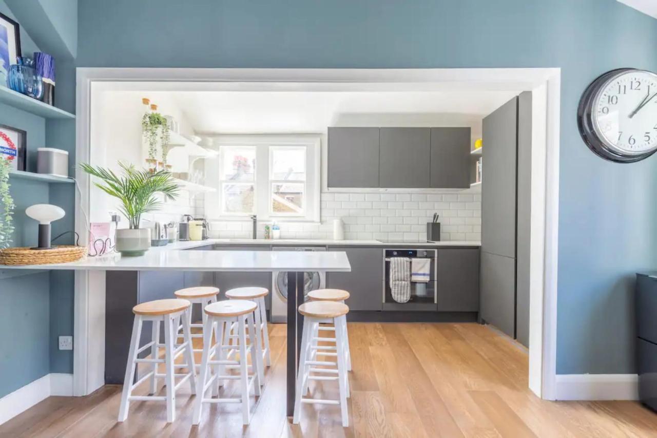 Luxuriously Designed 3 Bedroom Apartment In Clapham Londra Exterior foto